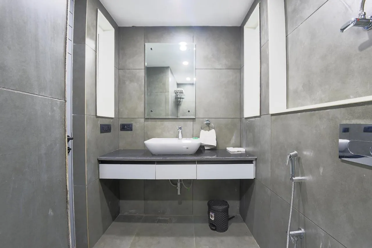Bedchambers Luxurious Serviced Apartment In Gurgaon