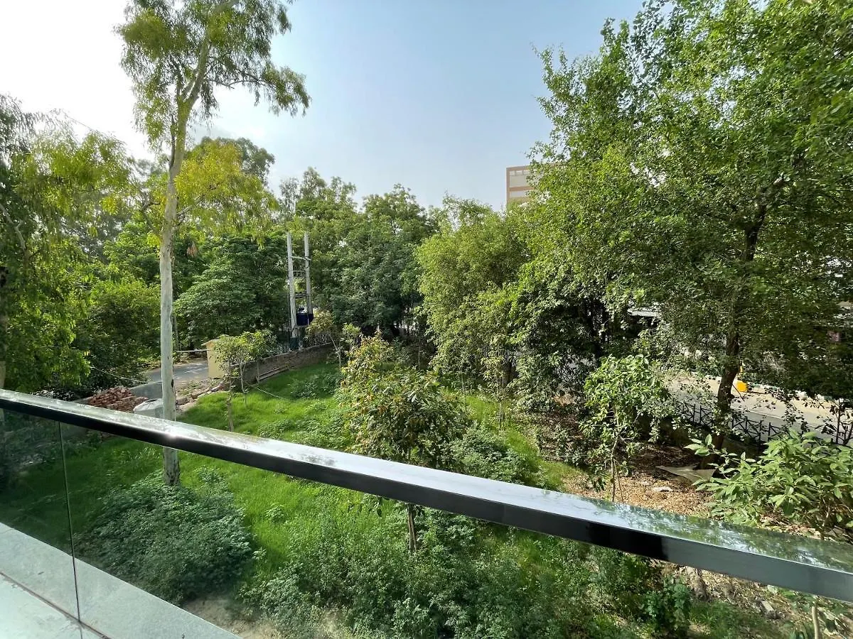 Bedchambers Luxurious Serviced Apartment In Gurgaon