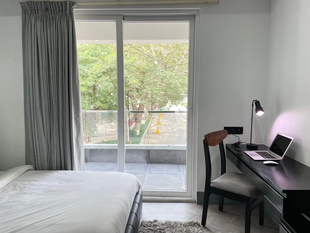 Bedchambers Luxurious Serviced Apartment In גורגאון הודו