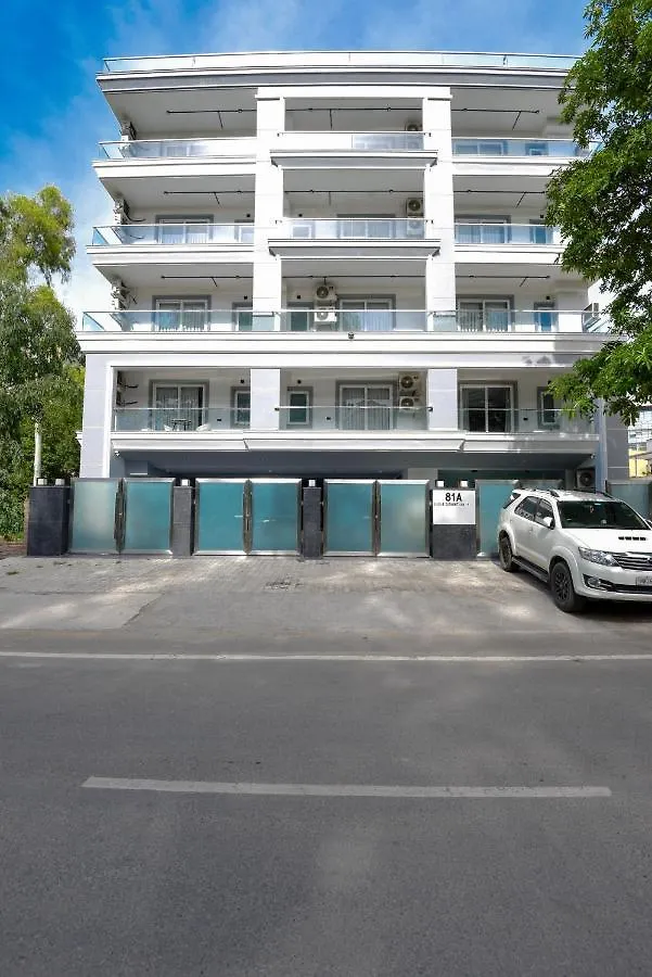 Bedchambers Luxurious Serviced Apartment In Gurgaon
