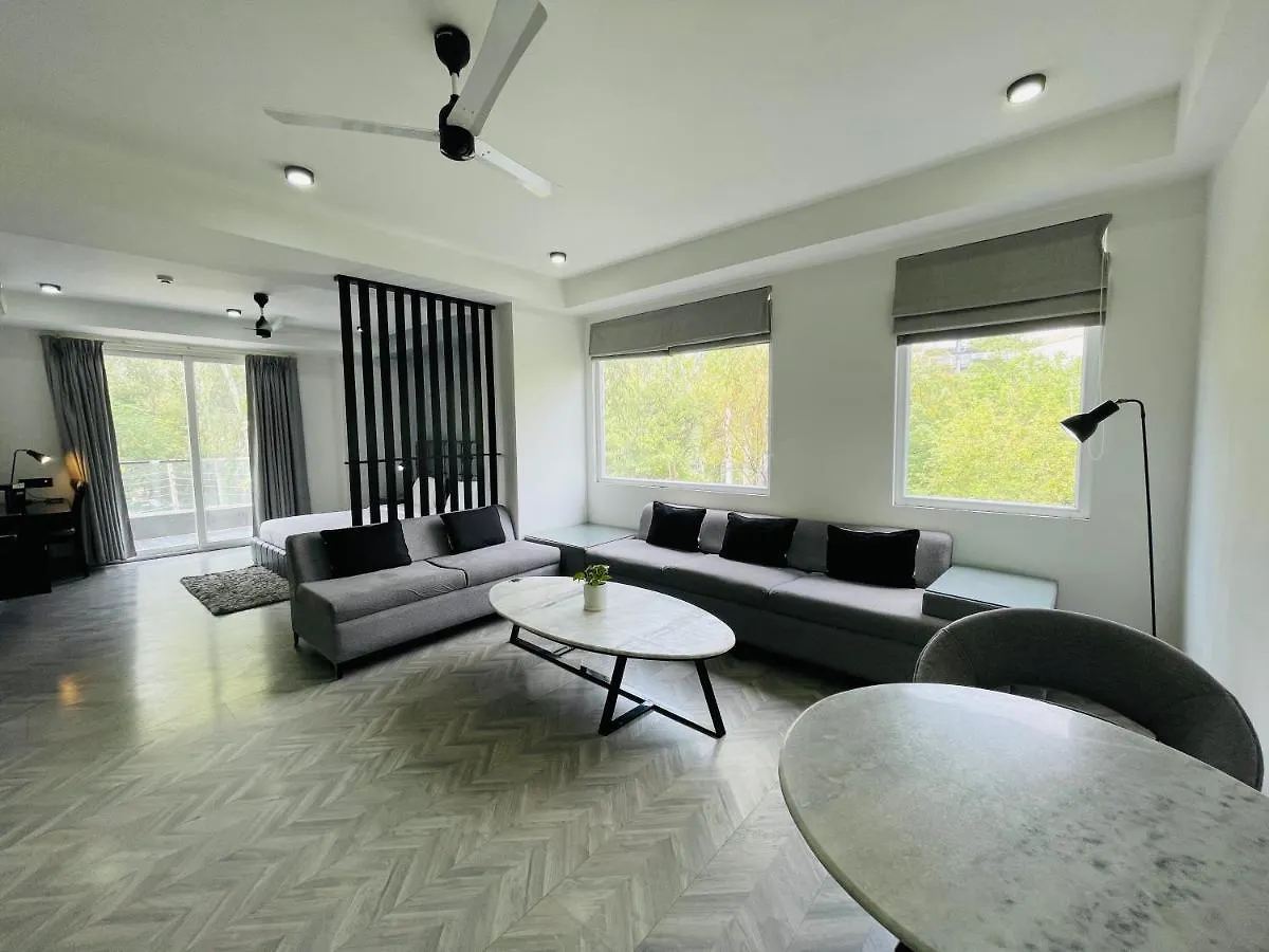 Bedchambers Luxurious Serviced Apartment In Gurgaon