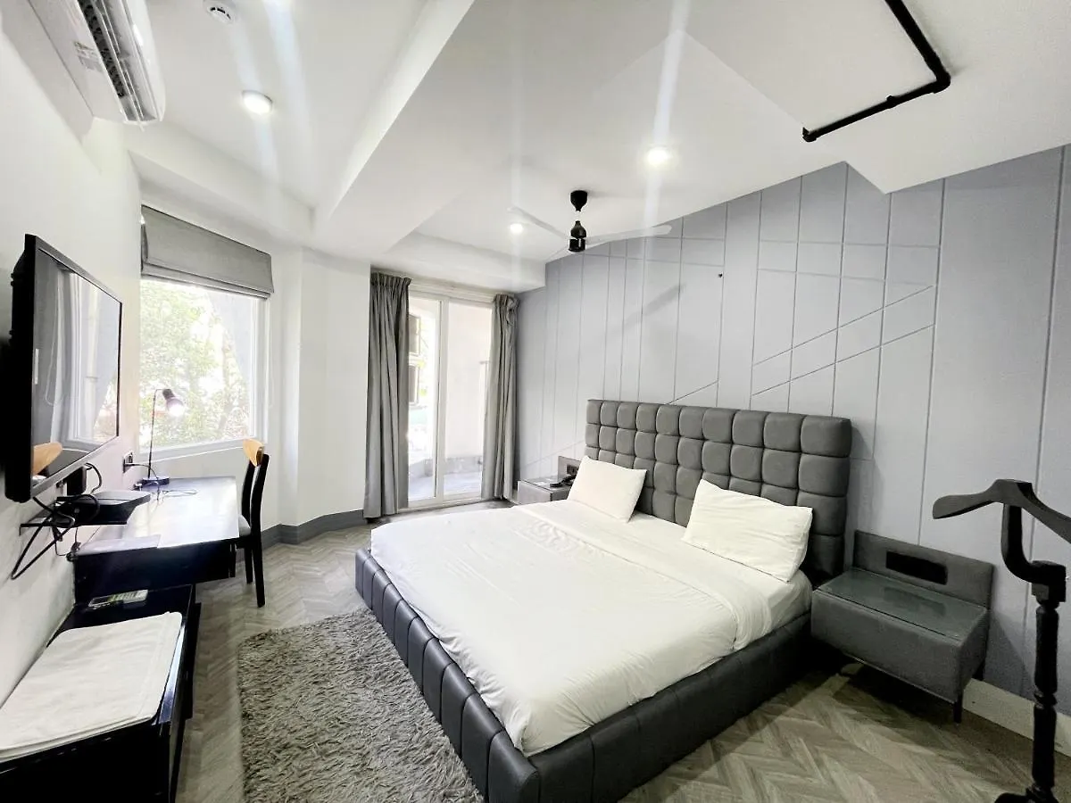 Bedchambers Luxurious Serviced Apartment In Gurgaon
