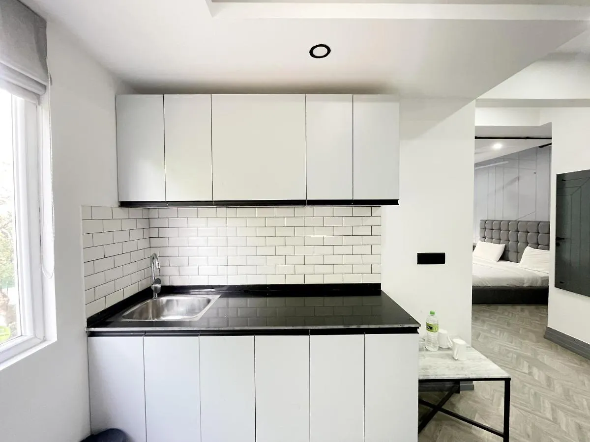Bedchambers Luxurious Serviced Apartment In Gurgaon
