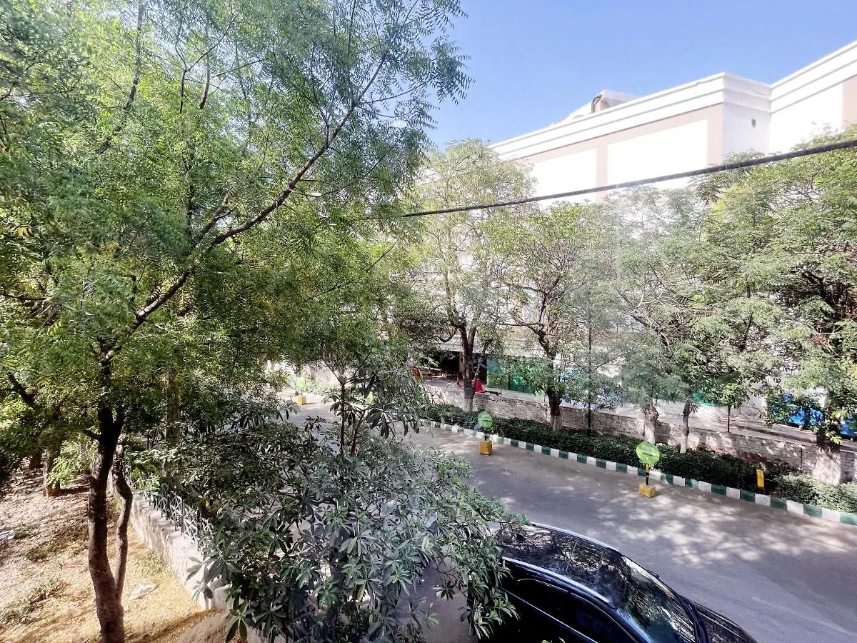 Bedchambers Luxurious Serviced Apartment In Gurgaon
