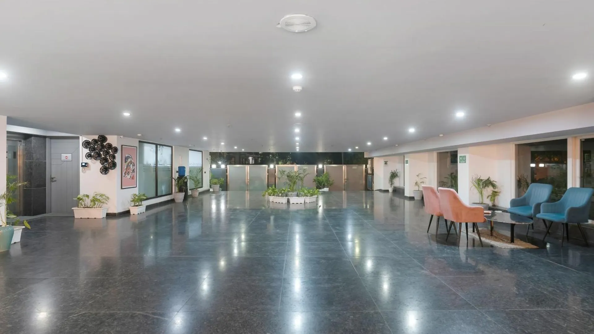 Bedchambers Luxurious Serviced Apartment In Gurgaon