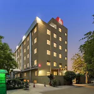 4* Отель Inde Cyber